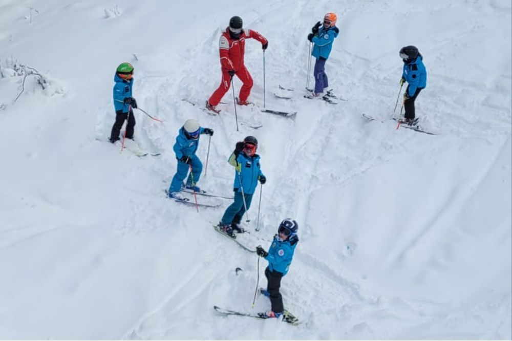 Gégé, skier dans la fraiche